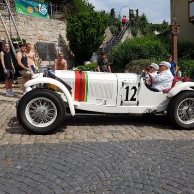 S 20190526_150845 Oldtimer passiert